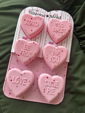 Heart Silicone Mold Tray - Pink Conversation Hearts